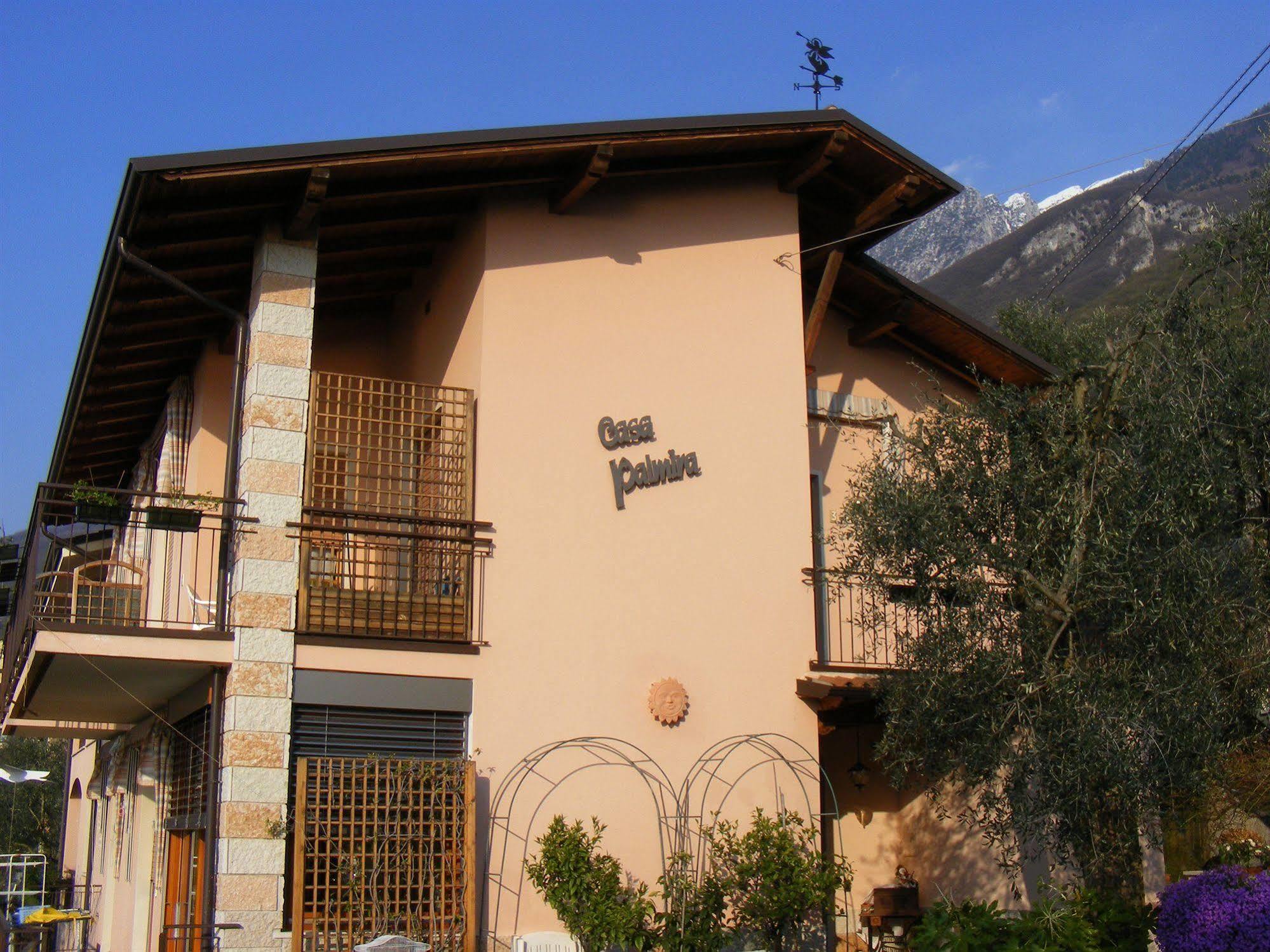شقة Casa Palmira برنزوني سول جاردا المظهر الخارجي الصورة